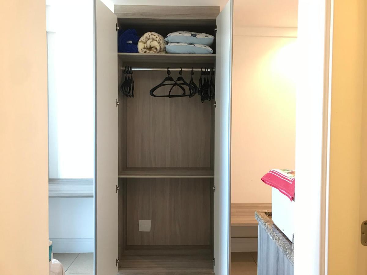 FLAT MOBILIADO- Hotel Ramada - Macaé-RJ Esterno foto